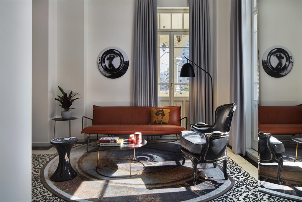 Junior Suite with balcony — photo 9