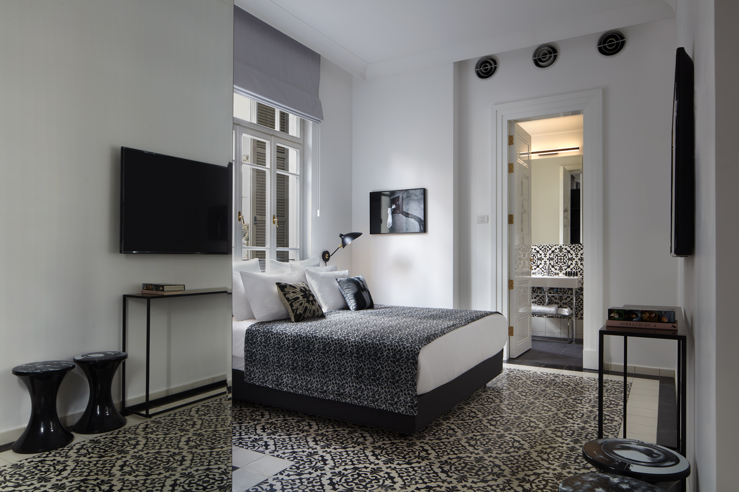 Renoma Suite