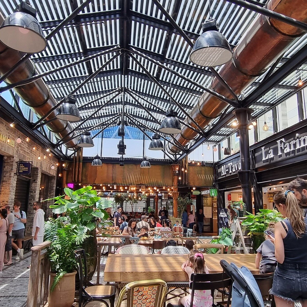 Sarona Market