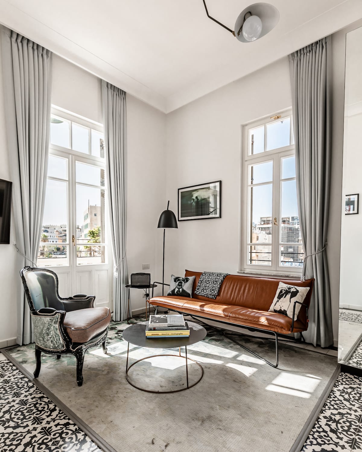 Renoma Suite