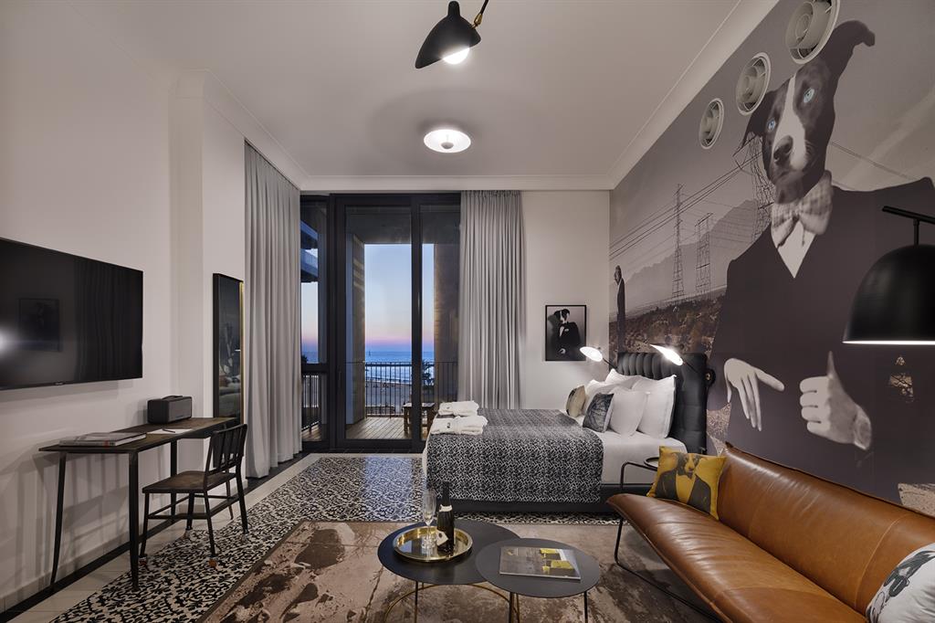 Junior Suite with balcony — photo 3